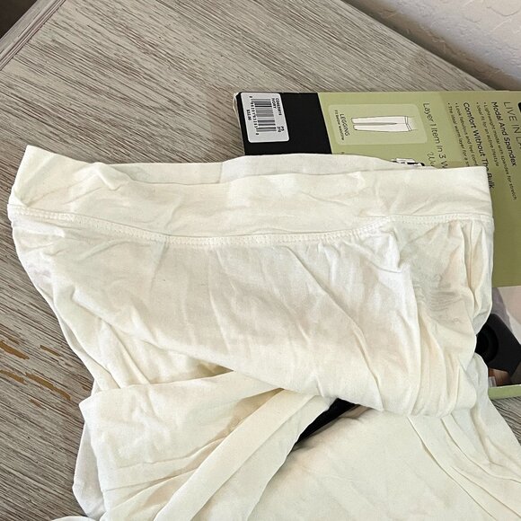 New Cuddl Duds Leggings Warm Layers Petite Small Ivory NWT - Picture 3 of 10